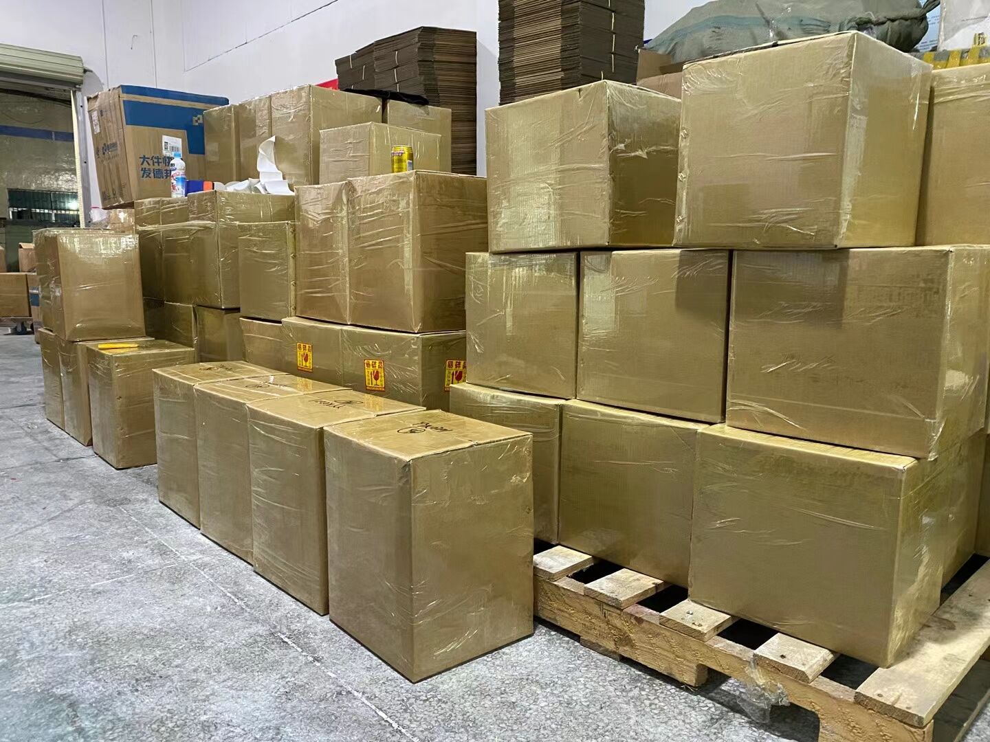 On May 8, 2021, Spanish customers phenacetin powder will be officially sent, which is expected to arrive in the middle of May